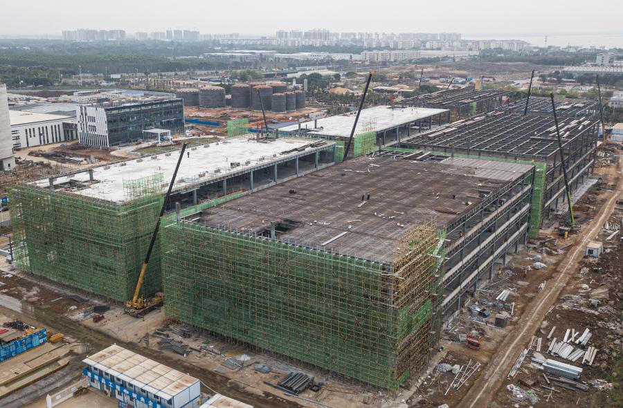 洋浦保税港区标准厂房及海外仓项目部分主体完成