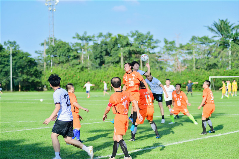 中南财经政法大学第六届海南火枪手足球联赛开幕
