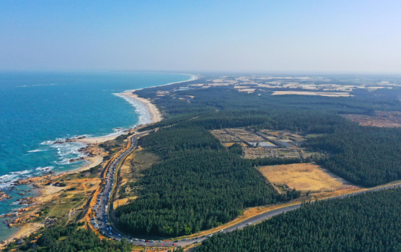 海南环岛旅游公路建设实现首季“开门红”